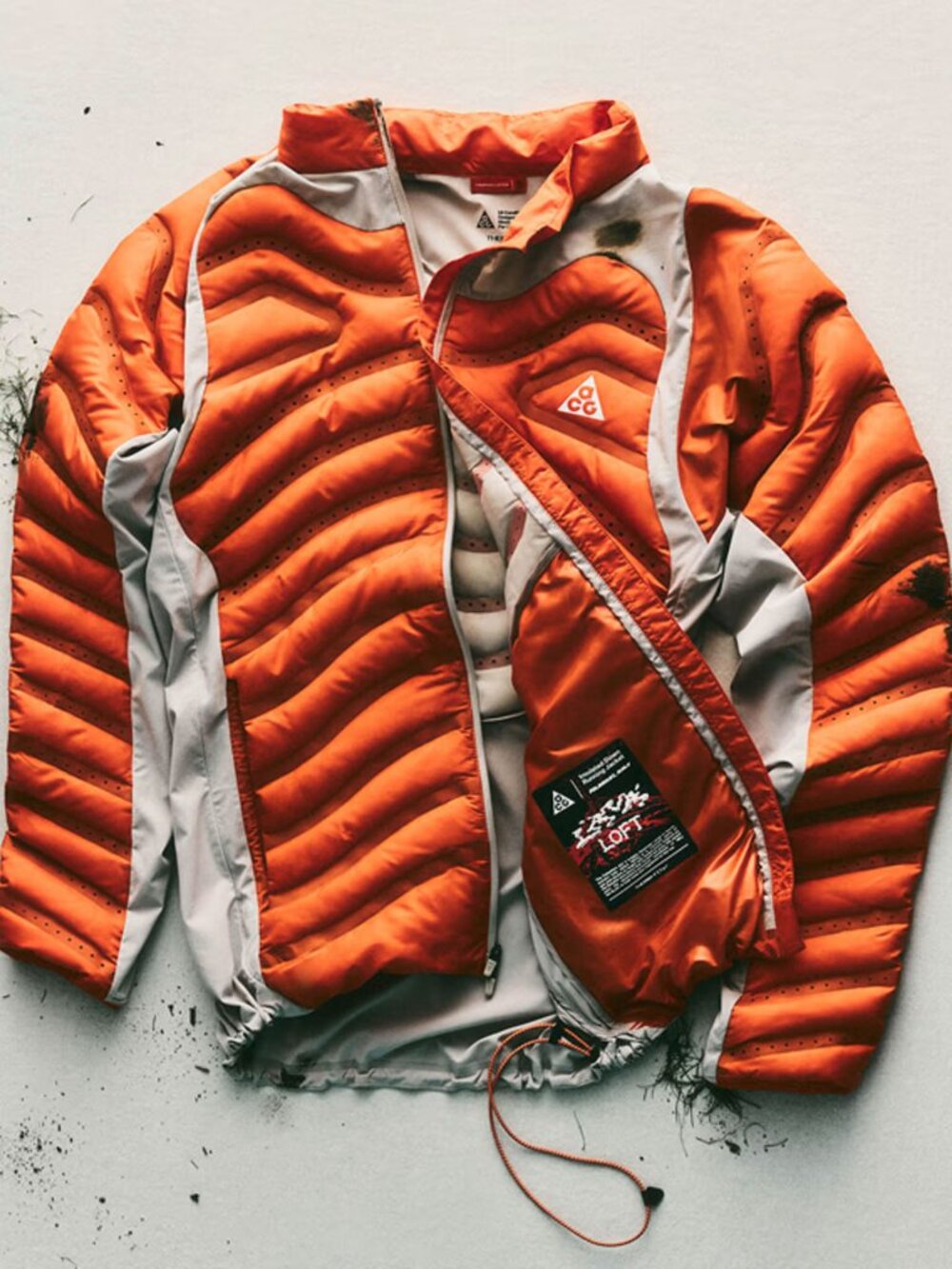 NIke ACG Lava Loft Therma-FIT Trail Running Jacket - Picture 3 of 7